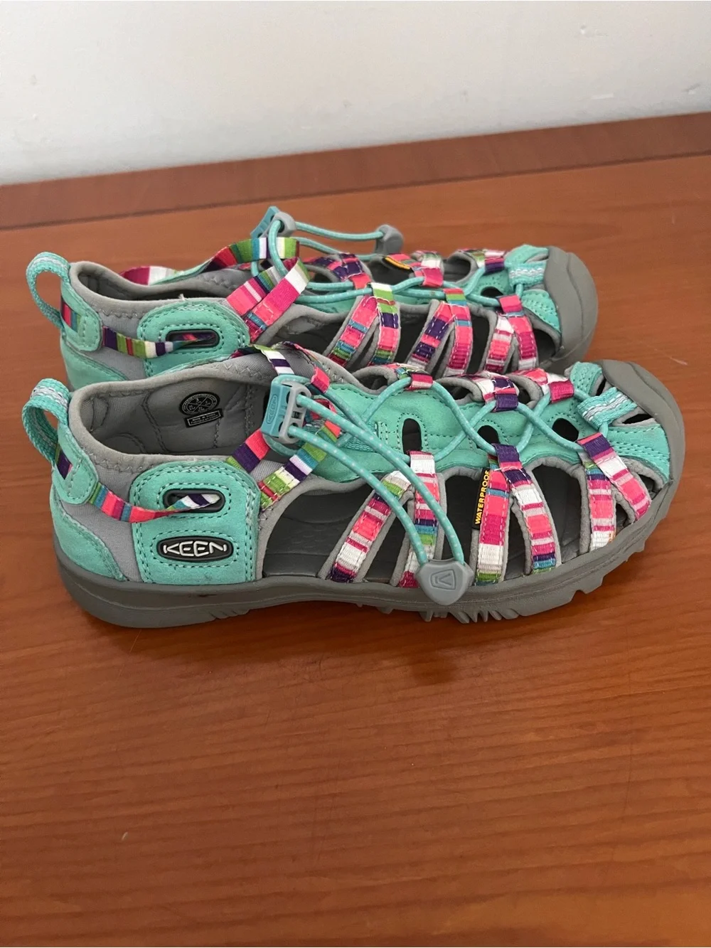 Keen Whisper Raya Fusion Waterproof Sport Sandals Girls Size 3
